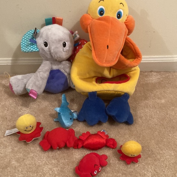Stuffed animals - Picture 3 of 3